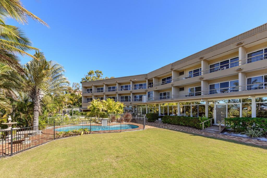 Camelot Motel Gladstone Habitación foto